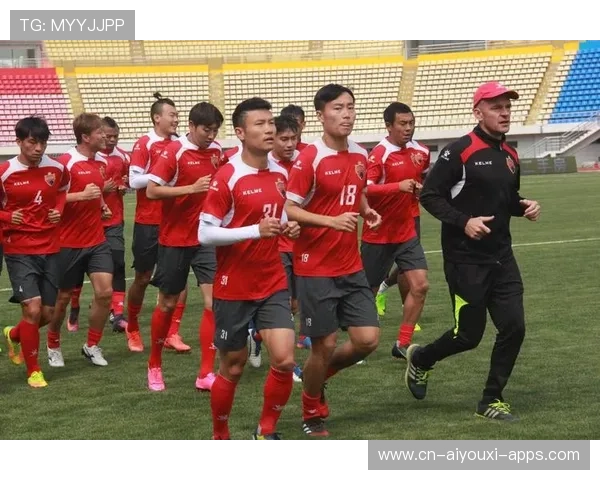 青年梯队主教练升职 本土教练培养见成效，主教练 年薪